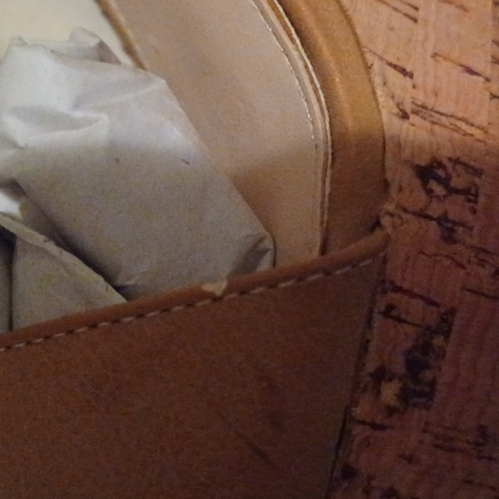 >  Michael Shannon Tan Strappy Sandals - Picture 7 of 7